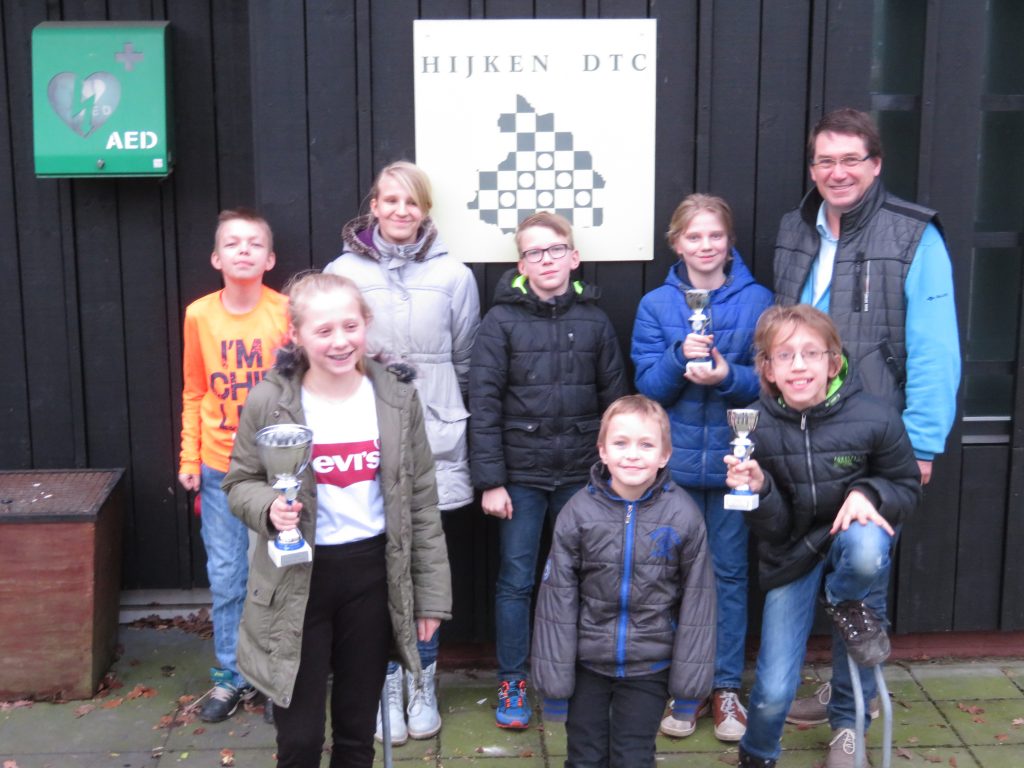 Demi Peters uit Bad Nieuweschans 1e prijs op Regio cup damtoernooi in Hijken