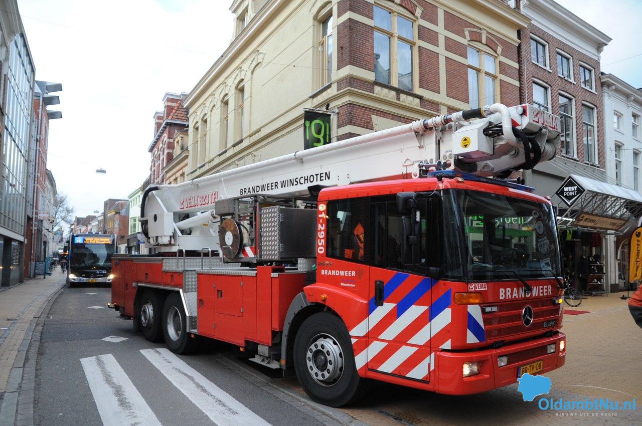 Brandweer Winschoten ingezet voor woningbrand in Stad. #Oldambt