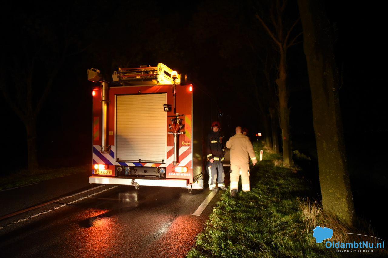 Brandweer ingezet voor stormschade Gereweg Nieuwolda. #Oldambt