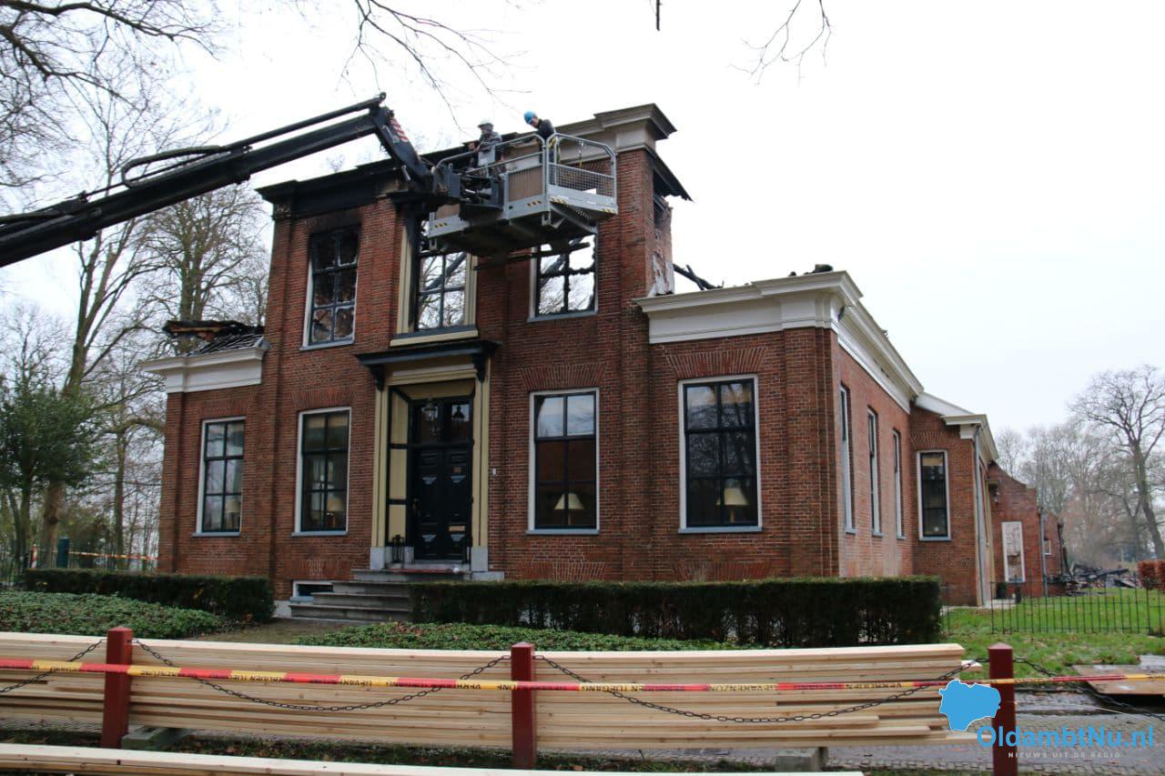 Ravage na grote brand monumentale boerderij Oudeschans. #Oldambt