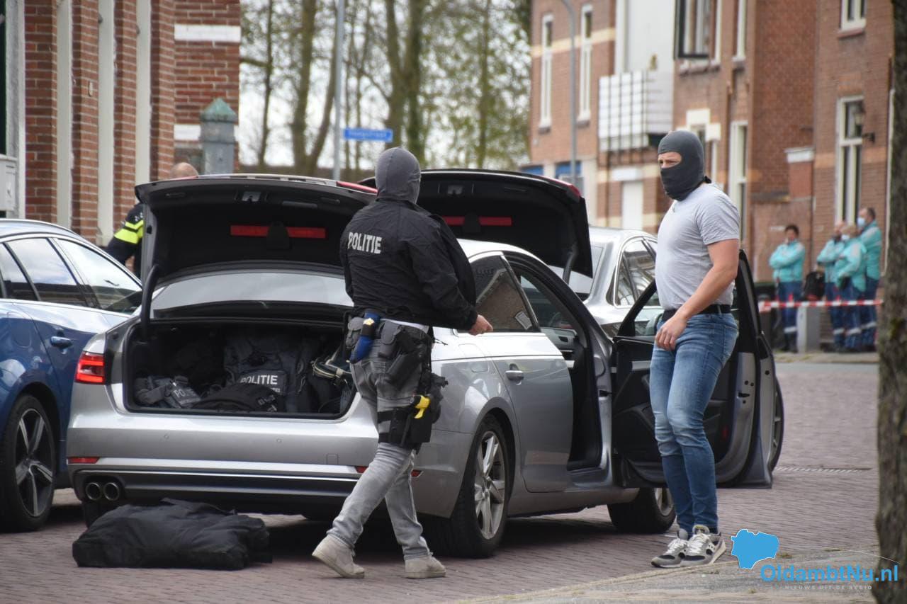 Verward persoon in woning; arrestatieteam aanwezig. #Oldambt
