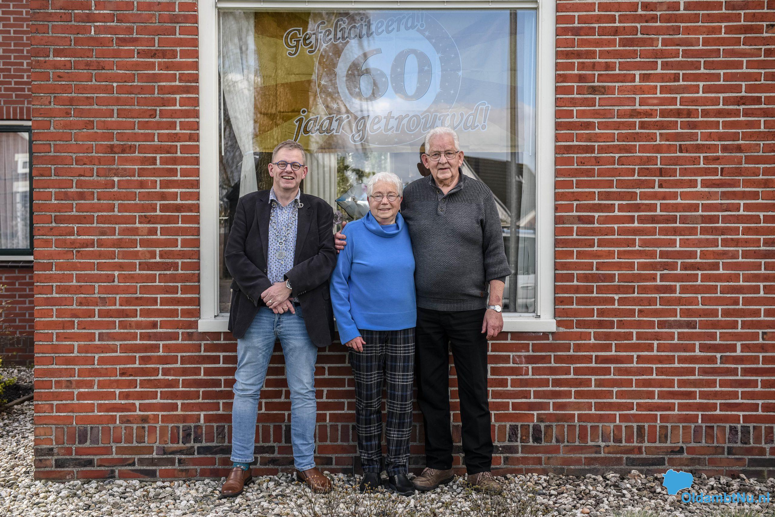 Echtpaar Kranenborg Boven Uit Westerlee Zestig Jaar Getrouwd Oozo nl echtpaar-kranenborg-boven-uit-westerlee-zestig-jaar-getrouwd-oozo-nl