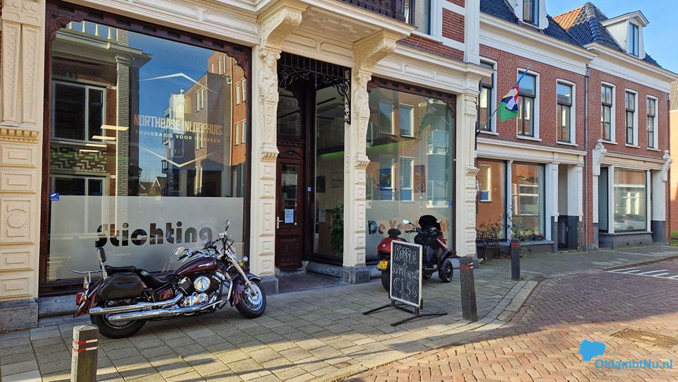 Inloophuis Northbase opent expositie met kunstenaars van Hoeve Ceres uit Nieuwolda