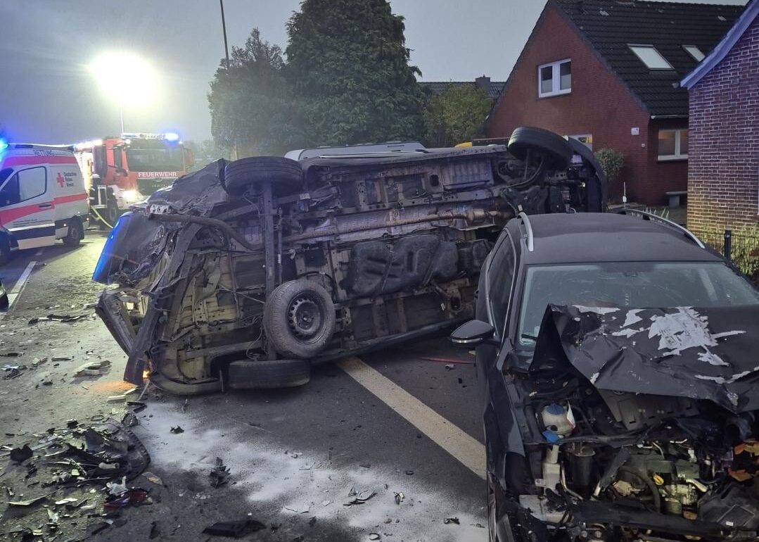 Nederlander zwaar gewond bij ernstig verkeersongeval in Bunde