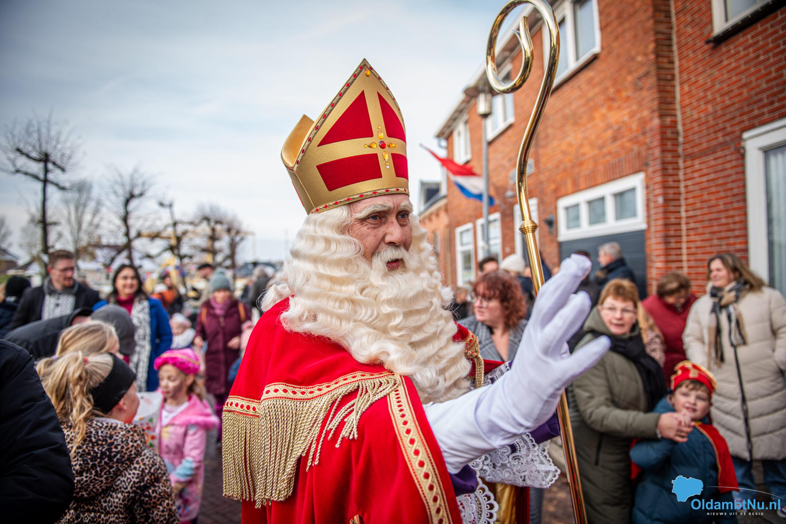 Fotoserie: Blije Gezichten bij Sinterklaasintocht in Scheemda