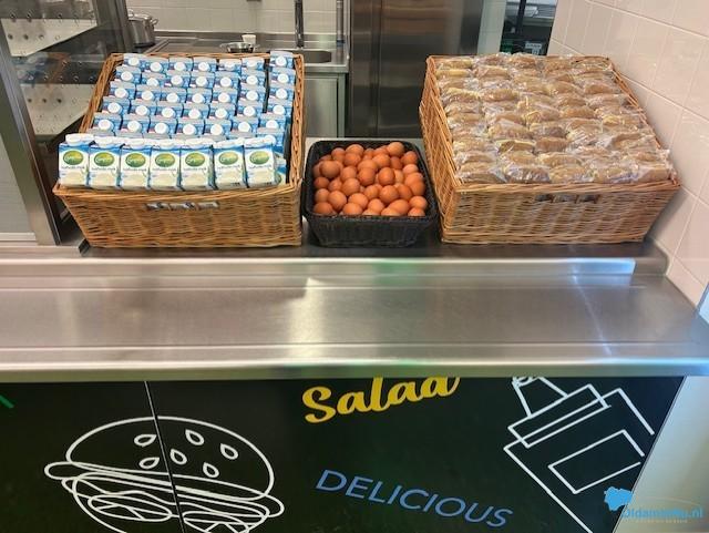 Gratis ontbijt op het Dollard College Campus Winschoten