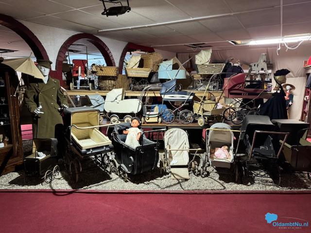 Grote uitverkoop Kinderwagenmuseum Nieuwolda