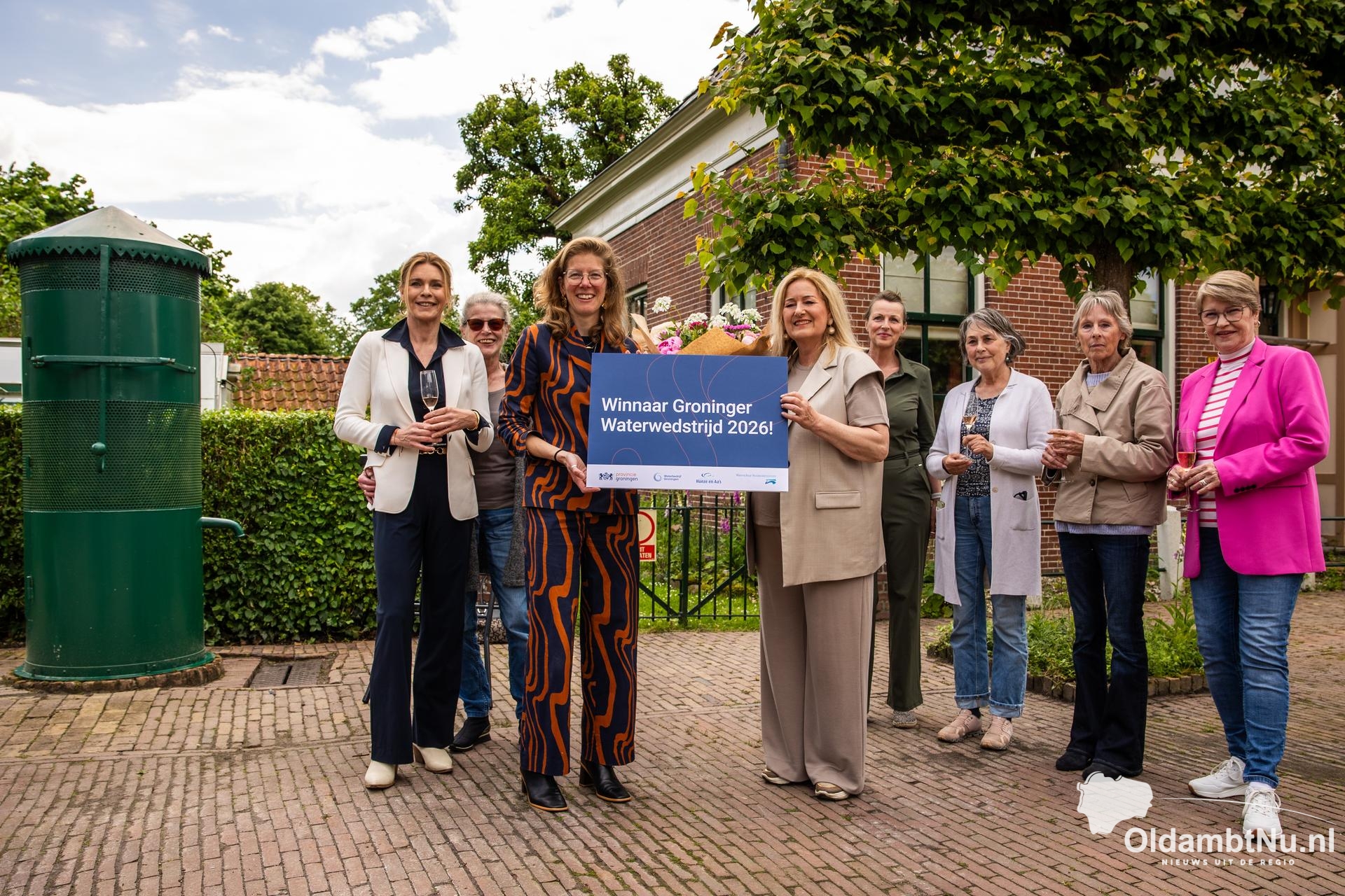 Historische waterpomp Oudeschans wint Groninger Waterwedstrijd