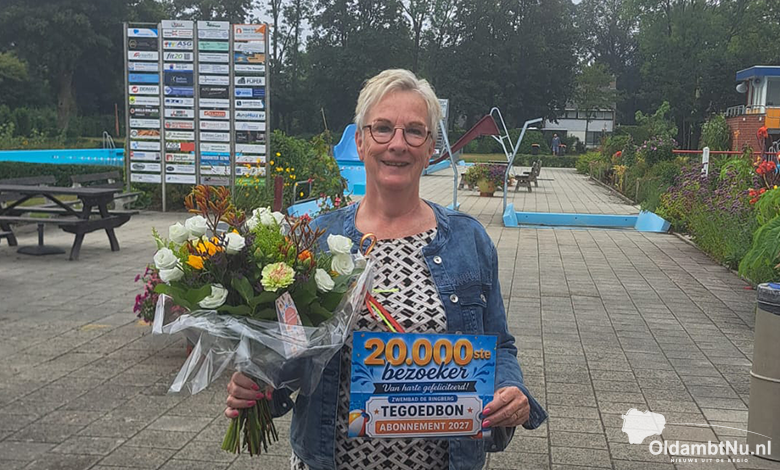Zwembad De Ringberg verwelkomt op laatste openingsdag 20.000ste bezoeker